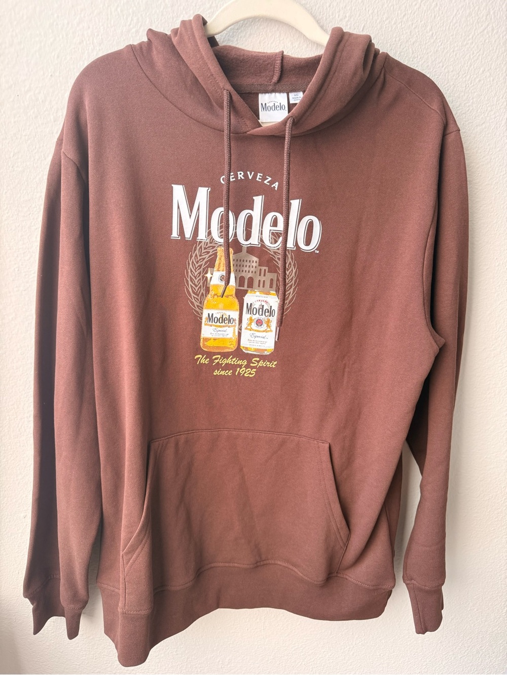 Modelo Cerveza Graphic Hoodie Brown Sweatshirt Medium